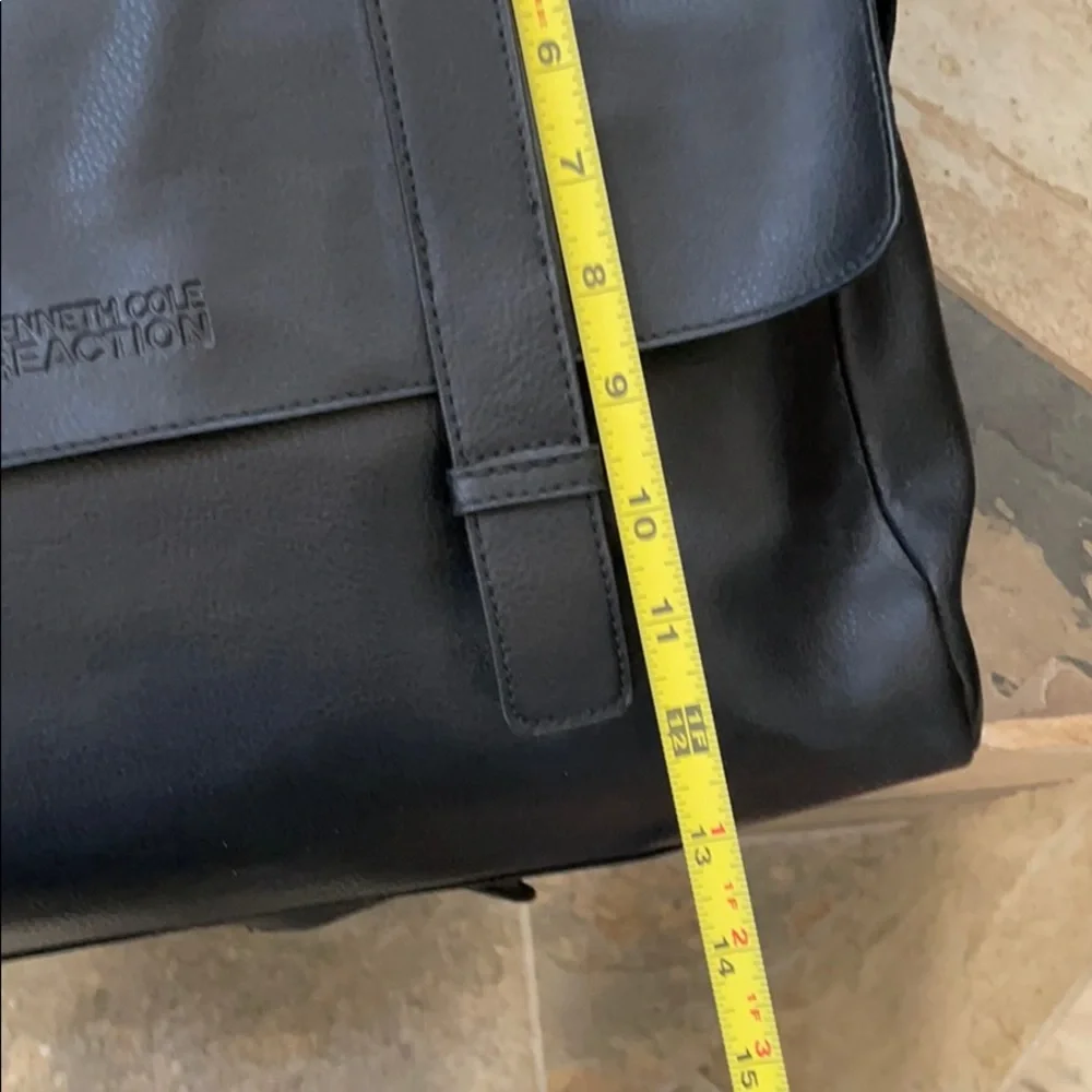Kenneth Cole Reaction this kenneth